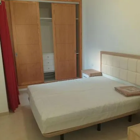 Apartment With Ocean View In Centrum