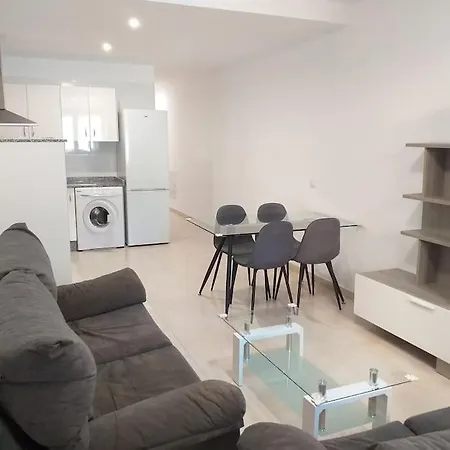 דירה With Ocean View In Centrum *